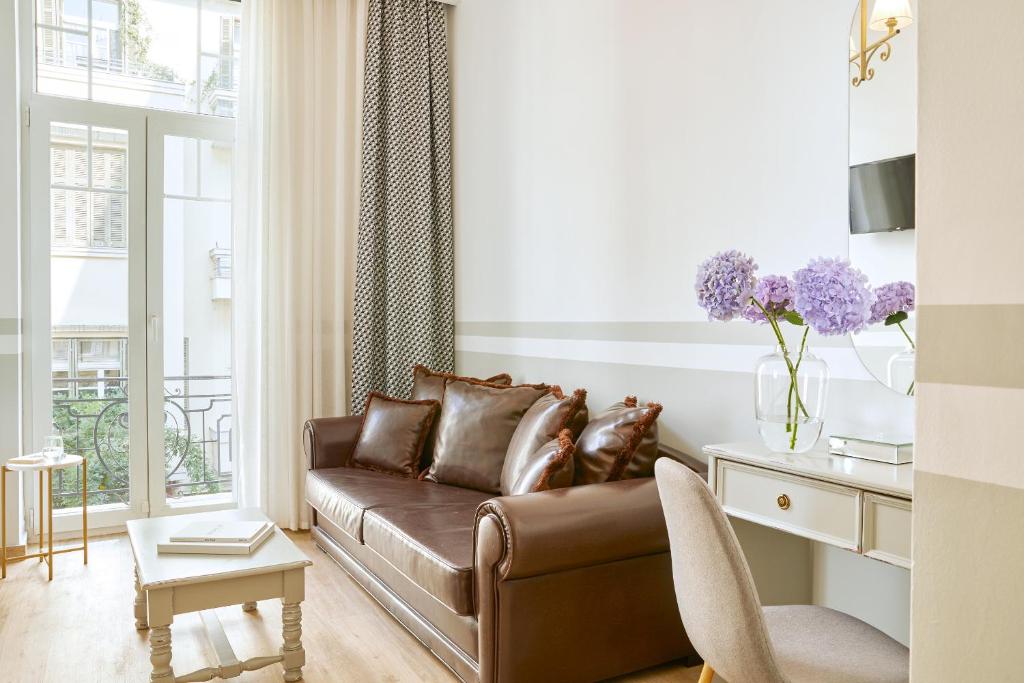 Hotel Luxembourg - Resim 5