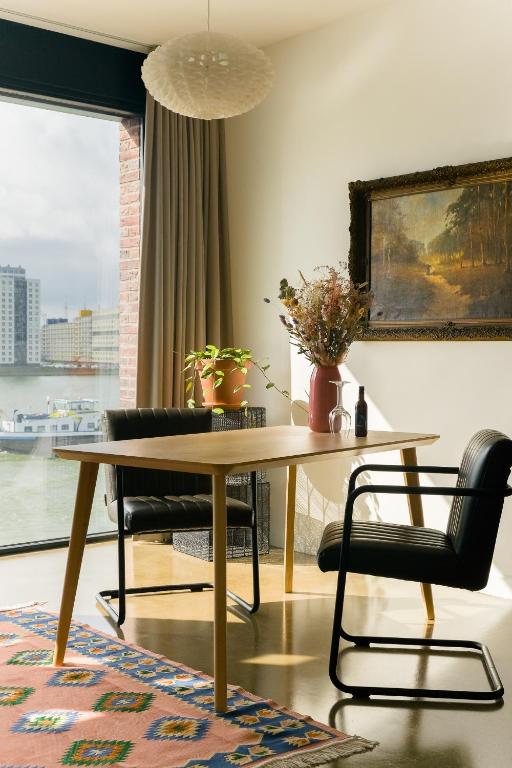 B&B Maasview