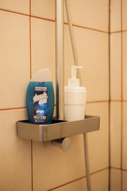 Cozy river view apartment - 18