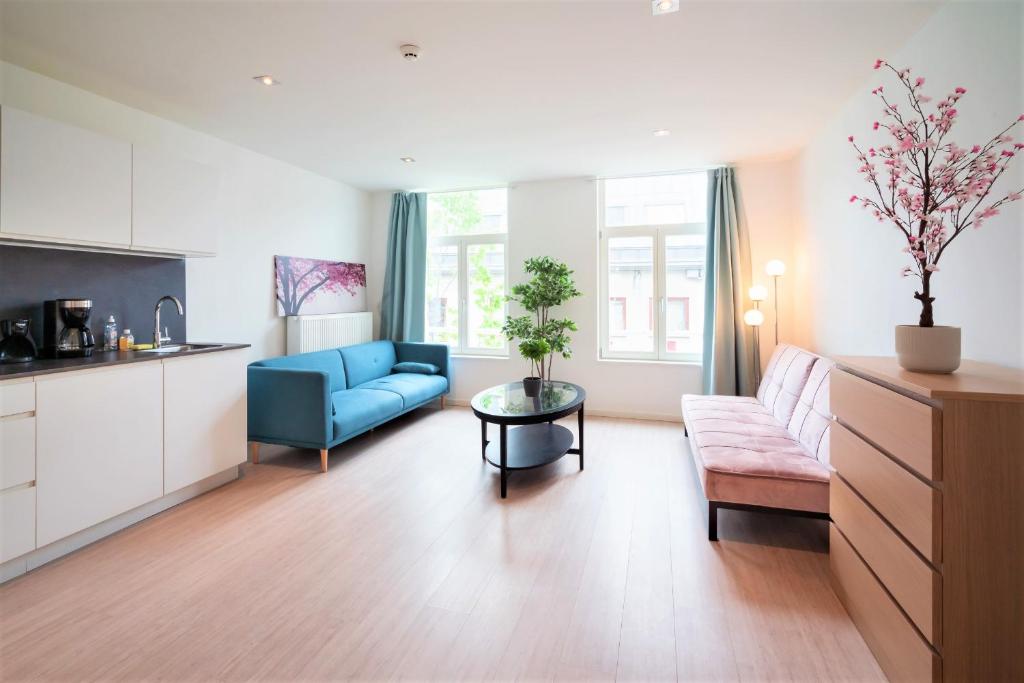 Η κουζίνα ή μικρή κουζίνα στο The Fashion Street Apartments