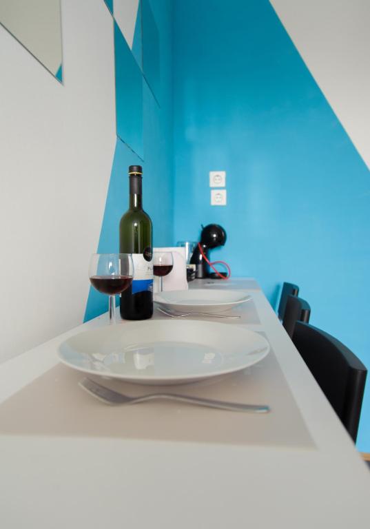 Cozy river view apartment - 3