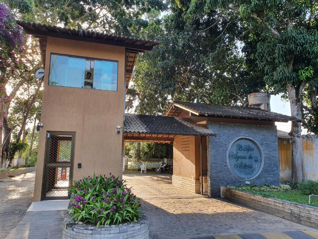  Casa de campo em Condomínio Fechado