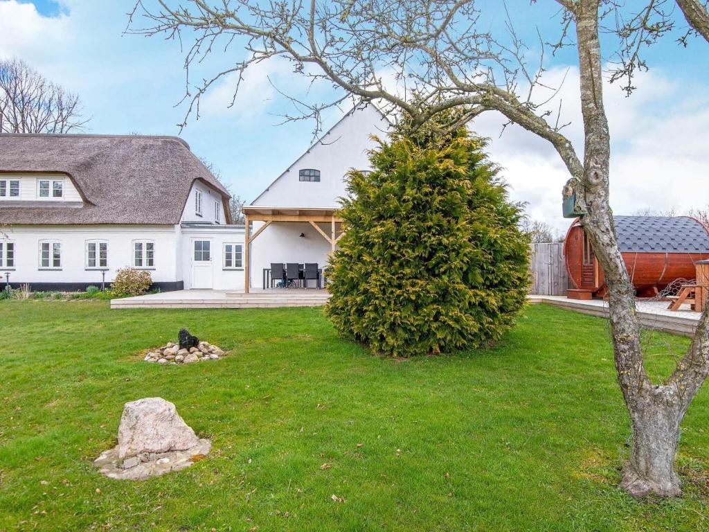 Holiday home Rødding - Housity