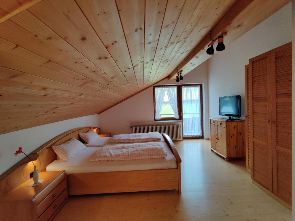 Pension Berg&Bleibe Wertach - Apartamento De Dos Dormitorios