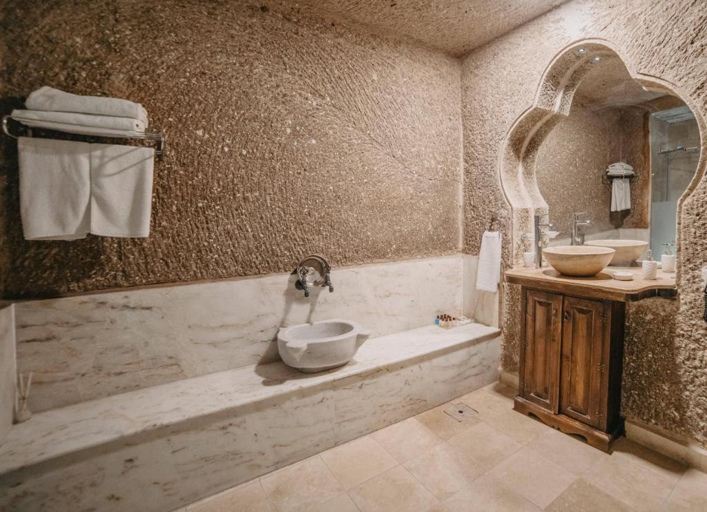 Erenbey Cave Hotel Adults Only Plus 12 - 18