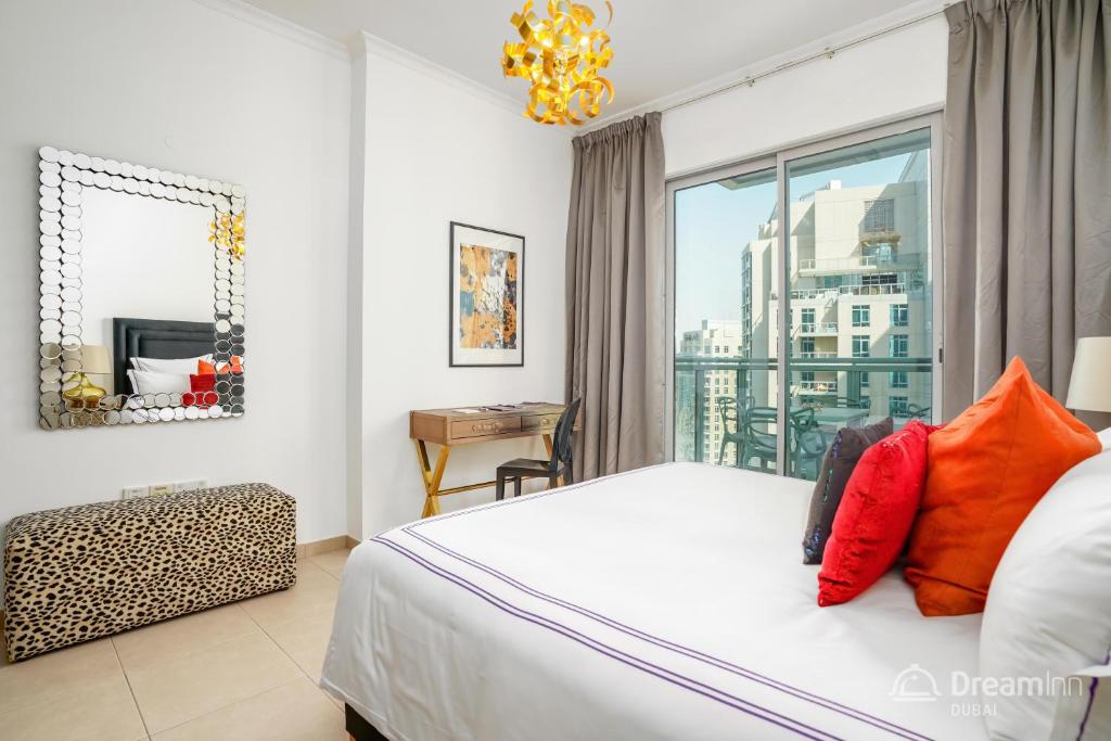 Postel nebo postele na pokoji v ubytování Dream Inn Apartments - Burj Residences Burj Khalifa View