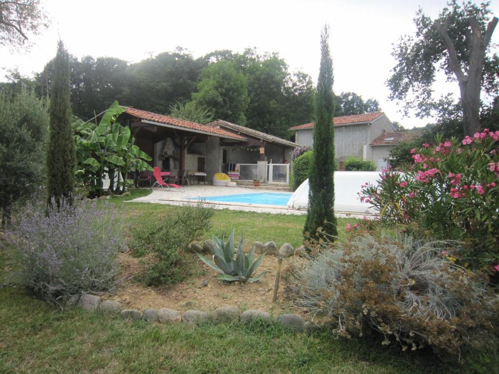 Chez Mamie Jo à la campagne