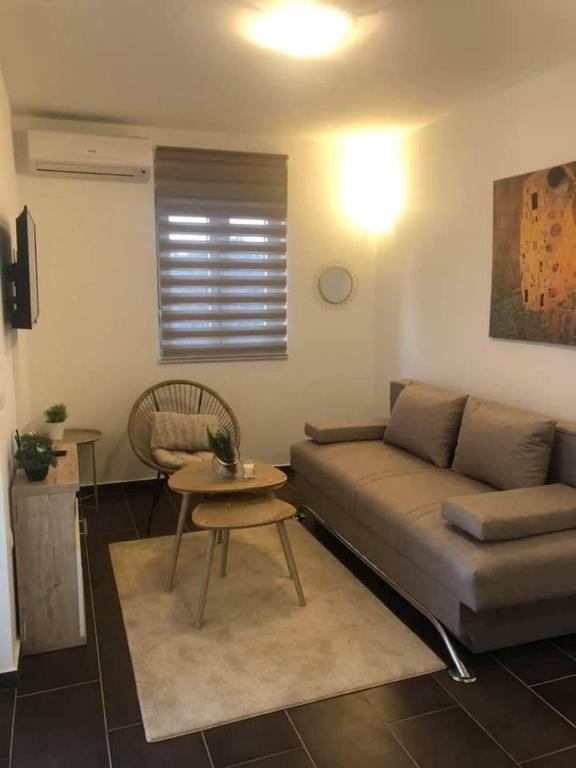 Гостиная зона в Apartments Sestanka
