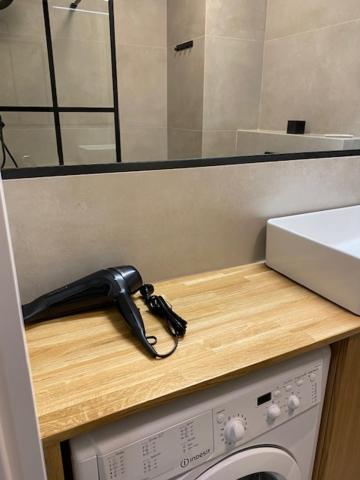 Fotografia z galérie ubytovania APARTAMENT NAD MOTŁAWĄ Z WIDOKIEM v destinácii Gdansk