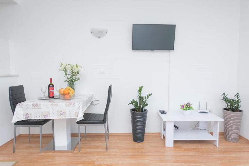 Apartments Dzeki - 7