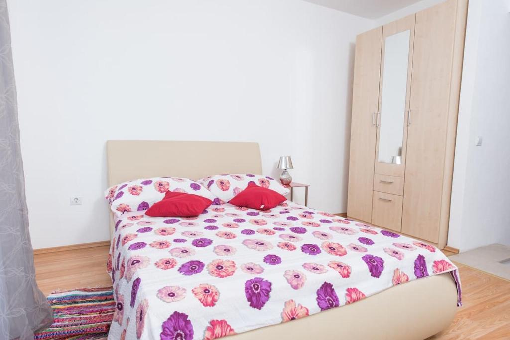 Apartments Dzeki - 2