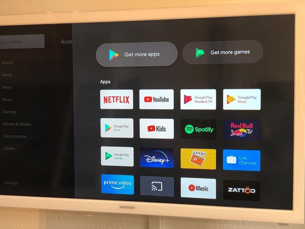 TV a/nebo společenská místnost v ubytování NC Leuca