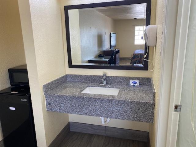 Texas Inn Seguin - Chambre Double Standard