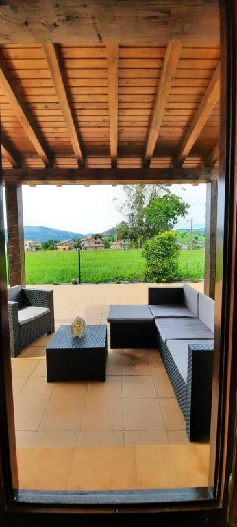 Casa en Sobarzo, junto al Parque de Cabárceno - Four-Bedroom House