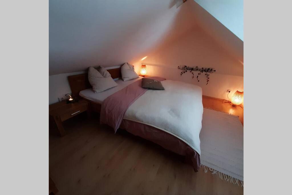 Postel nebo postele na pokoji v ubytování Haus Fritz - Erholung in den Bergen