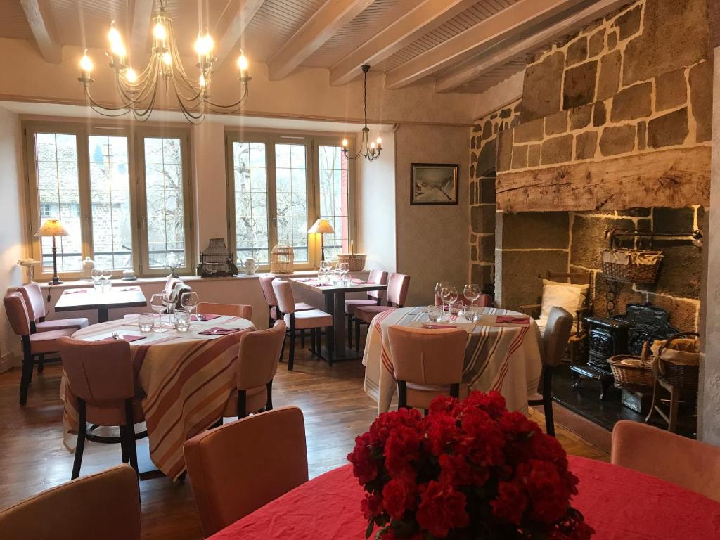 Hôtel Restaurant du Plomb du Cantal