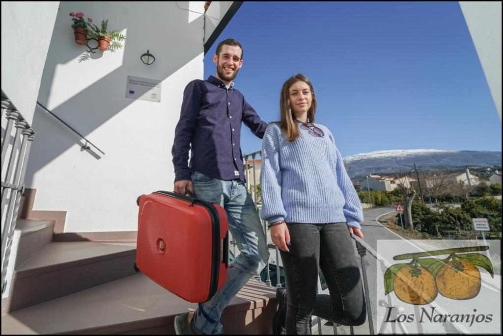 Hostia v ubytovaní Hostal y Apartamento Rural Los Naranjos