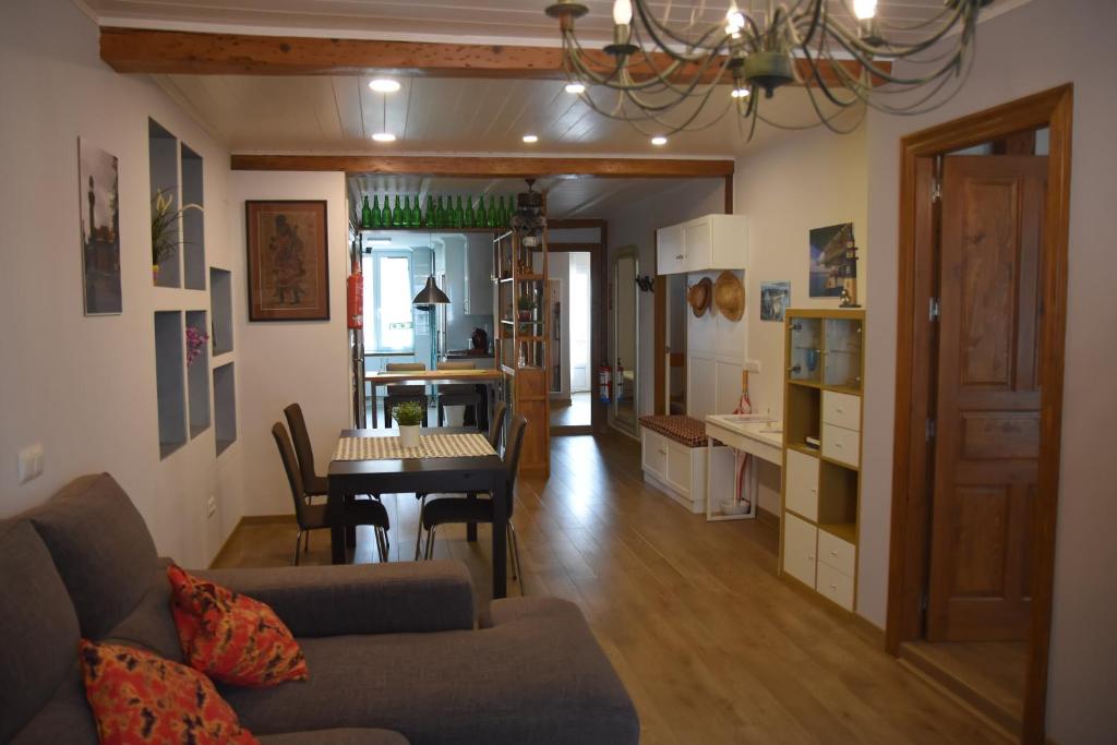 Fotografie z fotogalerie ubytování Piso en Calle Peatonal con Garaje Privado v destinaci Santander