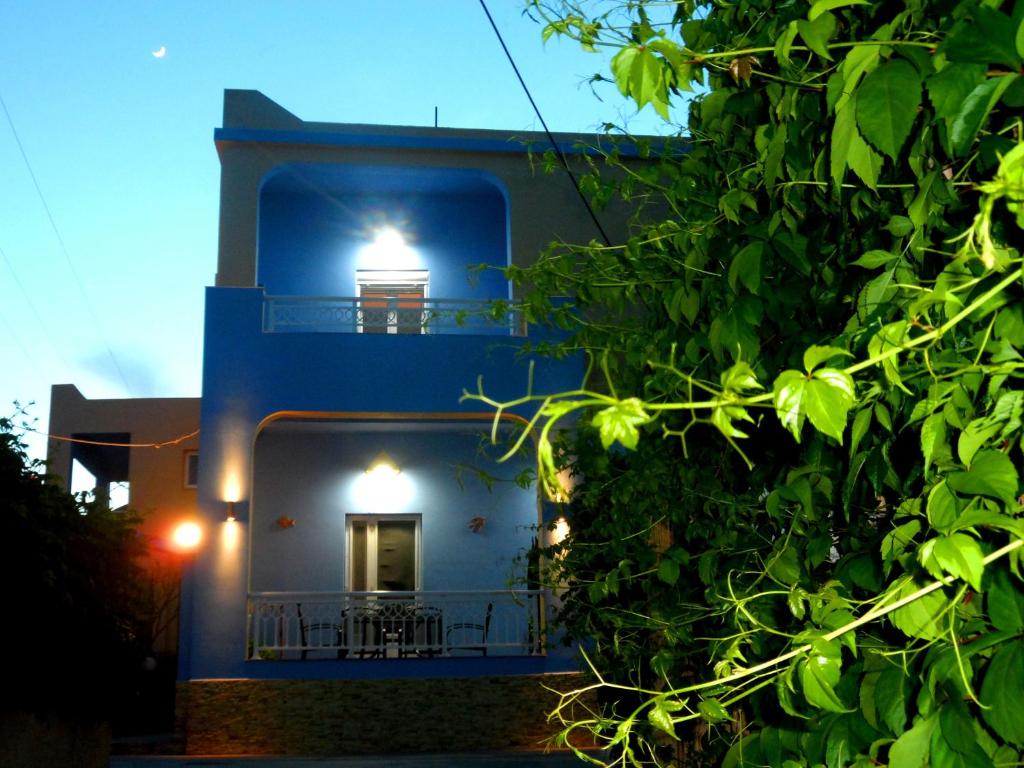Budova, kde se aparthotel nachází