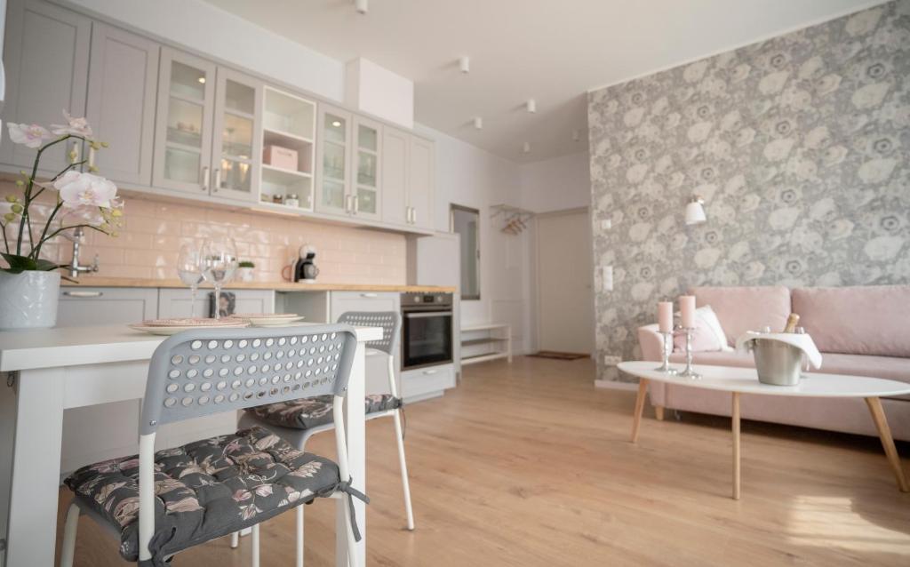 Kuchyň nebo kuchyňský kout v ubytování Villa & Restoran Soffa