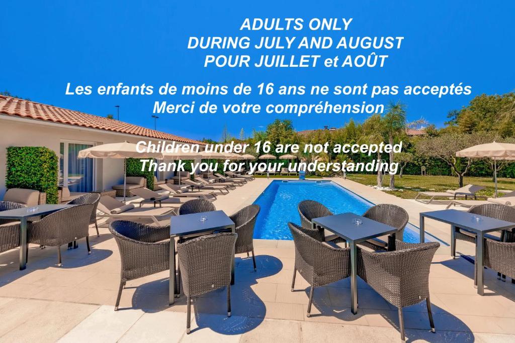 Hôtel Villa Sophia - ADULTS ONLY JULY AND AUGUST - Трехместный номер