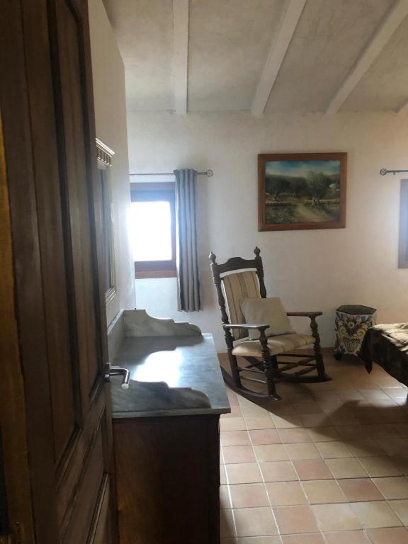 Posezení v ubytování Stadthaus mitten im Künstlerviertel von Artá mit zwei Wohnungen