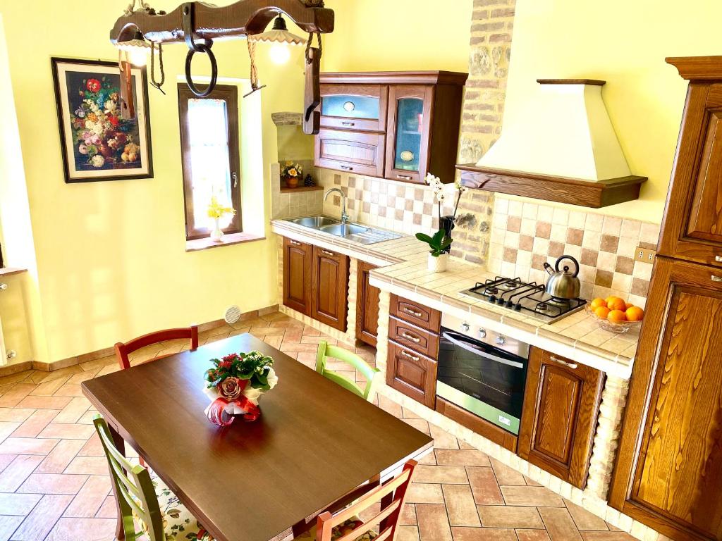 Agriturismo L'Antica Quercia - Appartement à Deux Chambres