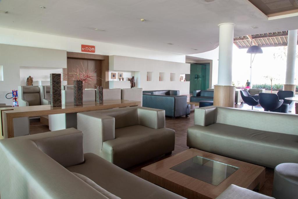  Beach Class Muro Alto Resort - New Time