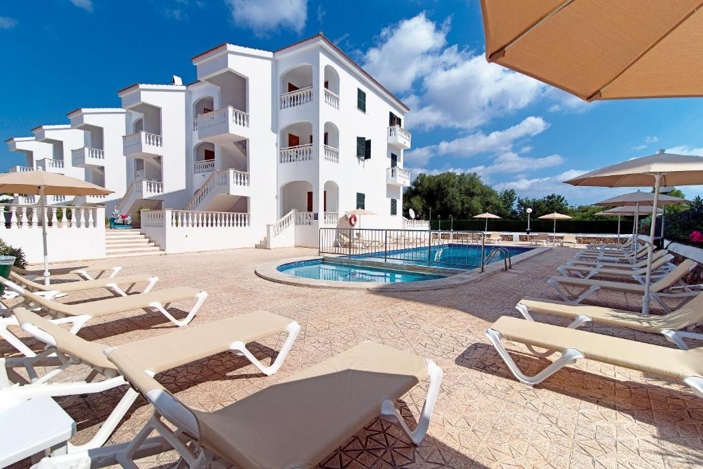 Apartamentos Mar Blanca, Cala Blanca – Updated 2023 Prices