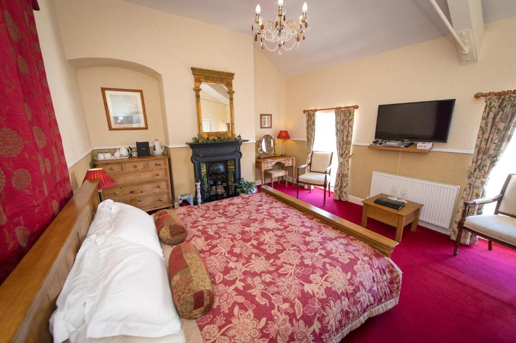 Victoria House Room Only Accommodation - Superior King Room