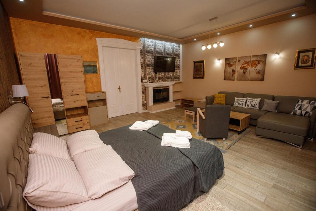 Χώρος καθιστικού στο Patrus I