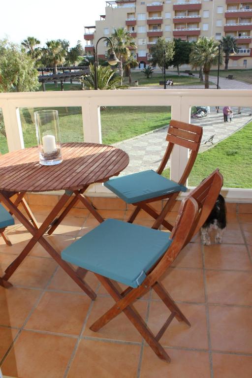 Fotografia z galérie ubytovania APARTAMENTO LAS PALMERILLAS-RESIDENCIAL TORREQUEBRADA v destinácii Roquetas de Mar