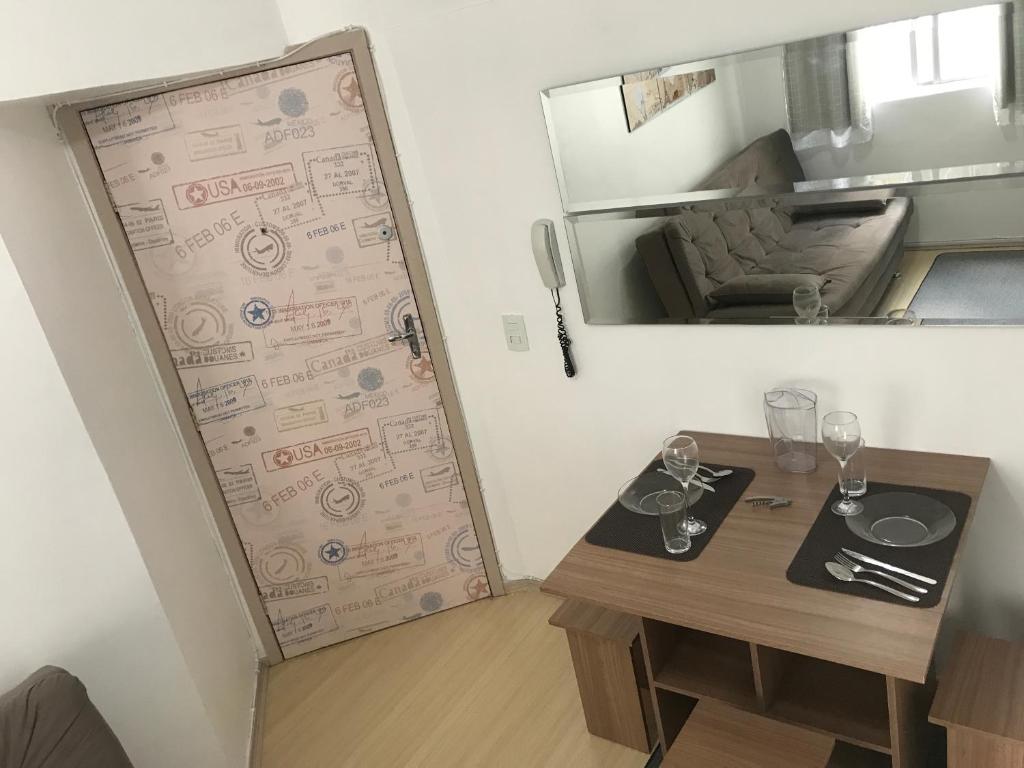  Apartamento completo - Home Office com Wifi - 12º andar - Centro Curitiba