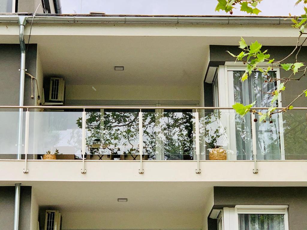 Balkon lub taras w obiekcie South Part Zamárdi