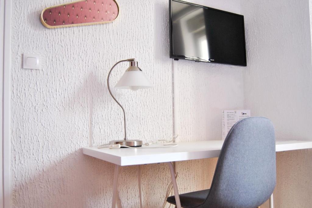 Hôtel Le Thurot- Dijon Centre Gare - Resim 9