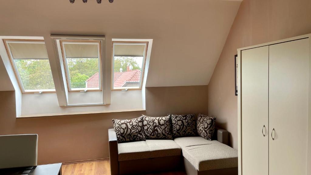 Część wypoczynkowa w obiekcie Gyula Vár Prémium Apartman