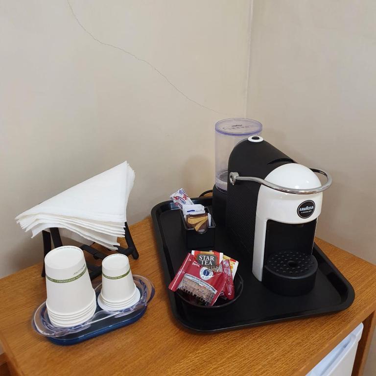 Vittoria Guest House Salerno - 8