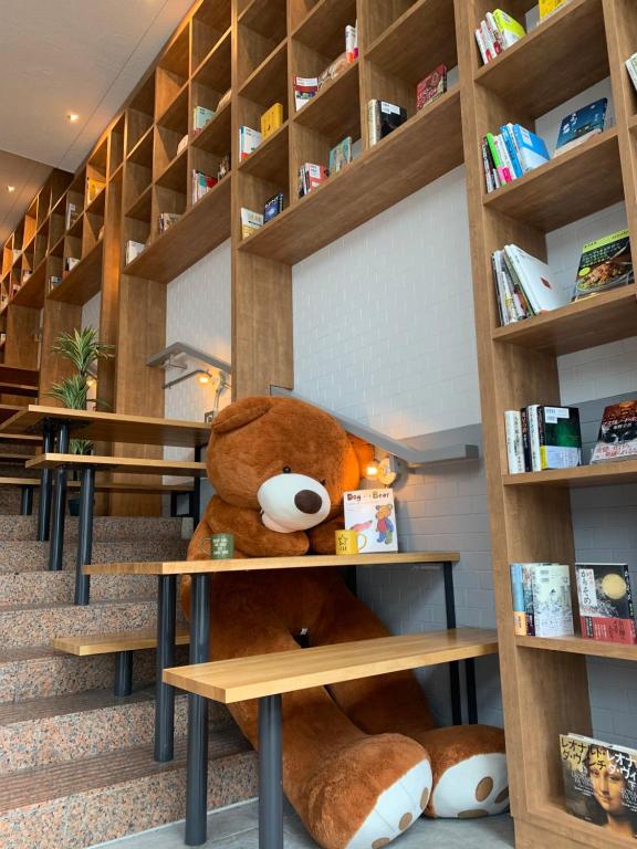 ホテルにある図書室