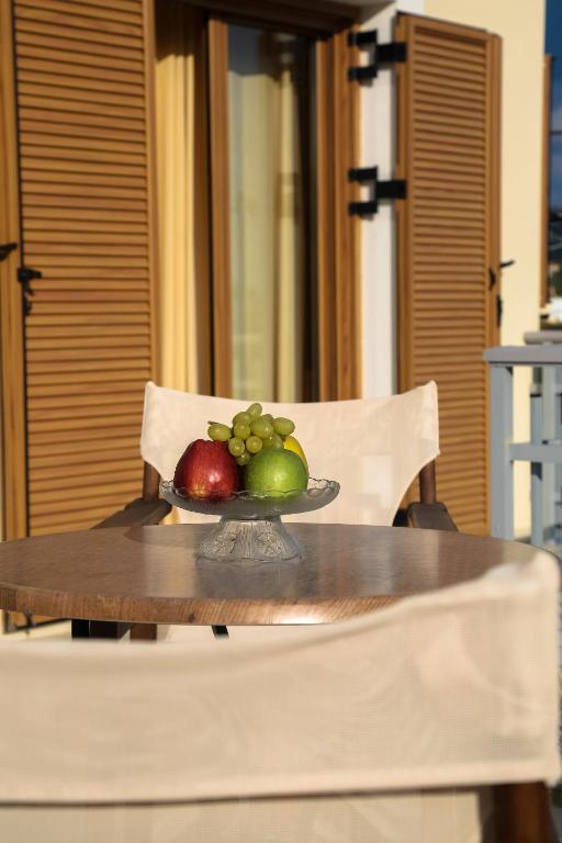 Eleni Suites Methoni - One-Bedroom House