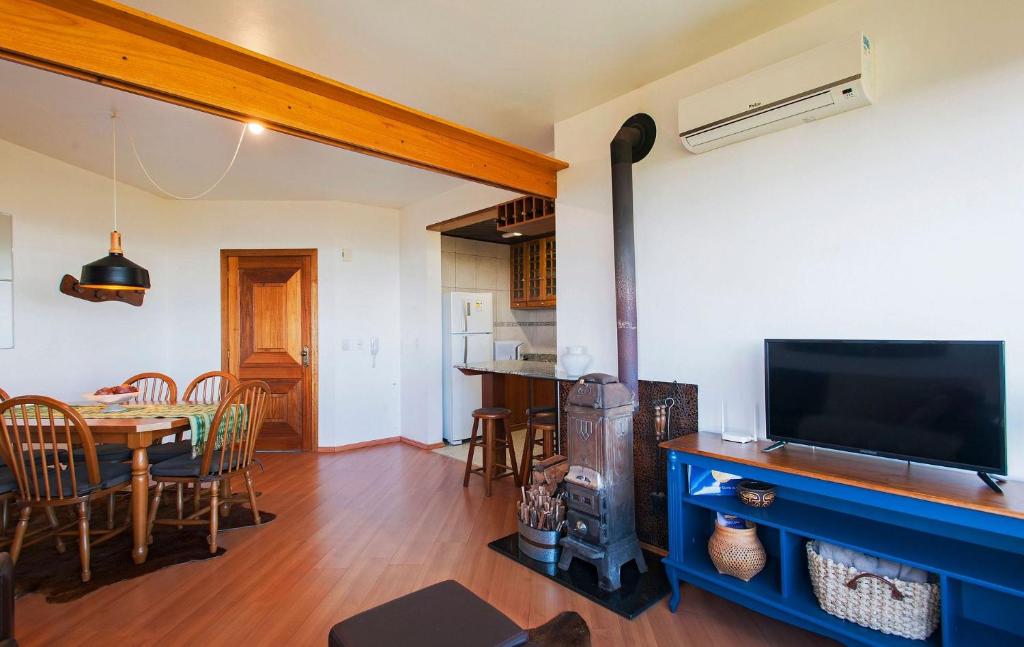  VISTA DESLUMBRANTE PARA O VALE EM APARTAMENTO NO CENTRO DE CANELA - Quinta da Serra