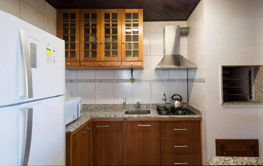  VISTA DESLUMBRANTE PARA O VALE EM APARTAMENTO NO CENTRO DE CANELA - Quinta da Serra