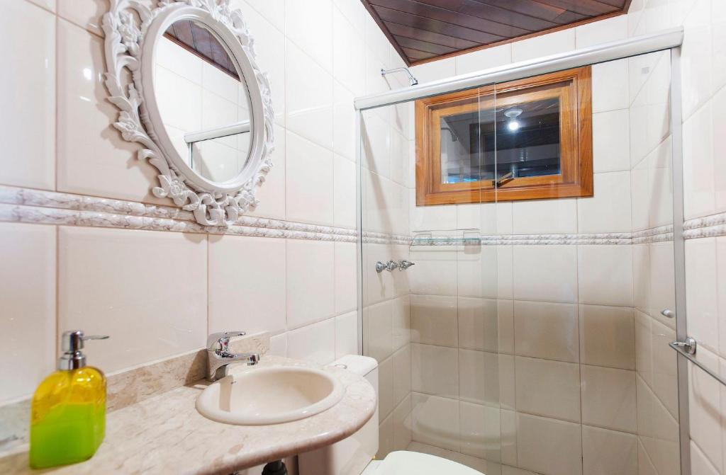  VISTA DESLUMBRANTE PARA O VALE EM APARTAMENTO NO CENTRO DE CANELA - Quinta da Serra