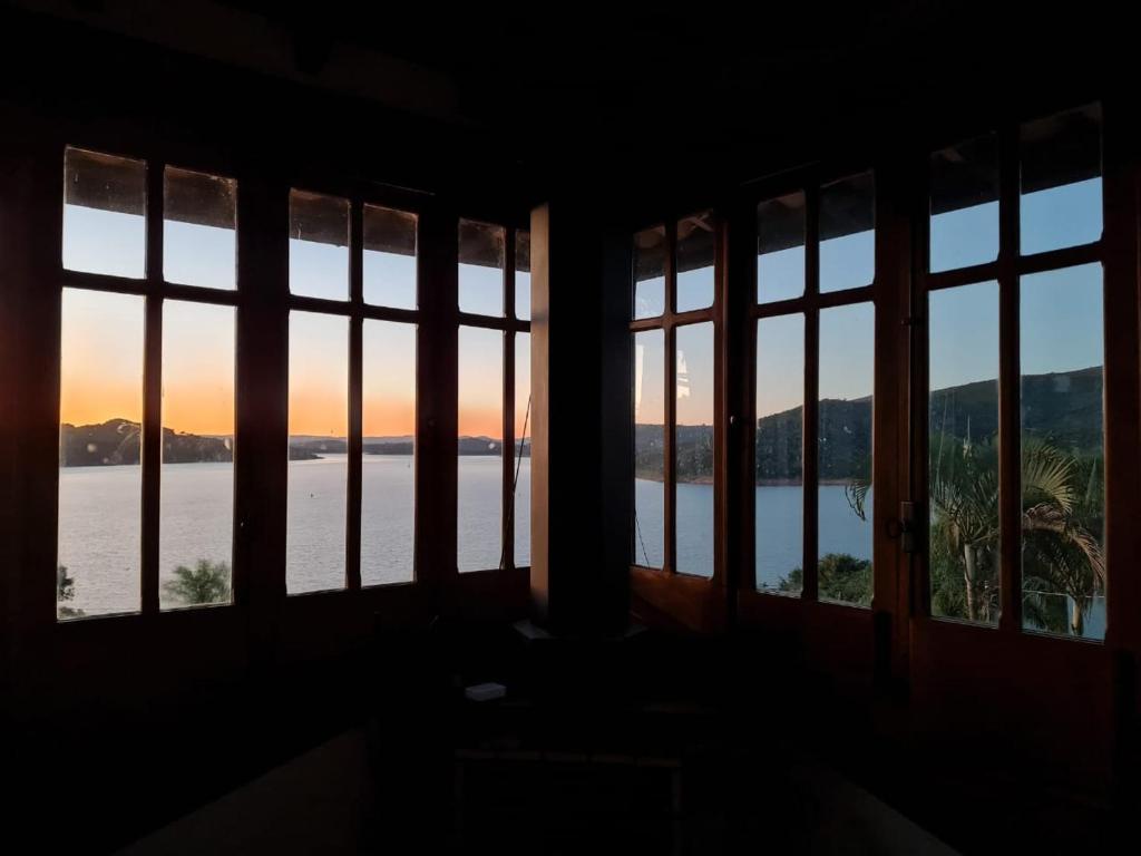  Casa em Escarpas do Lago