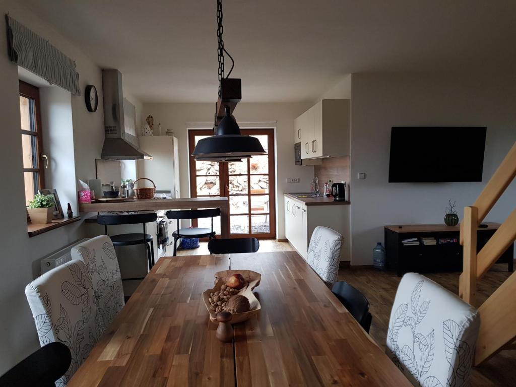 Kuchyň nebo kuchyňský kout v ubytování Chata Kvilda