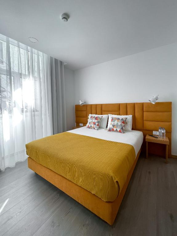 Soldouro Train Suites - Habitación Doble Con Baño Privado