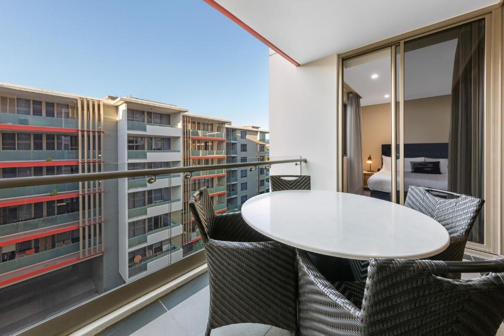 Meriton Suites North Ryde - Resim 28