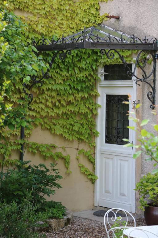 Photo de la galerie de l'établissement Suite independante a Nuits, à Nuits-Saint-Georges