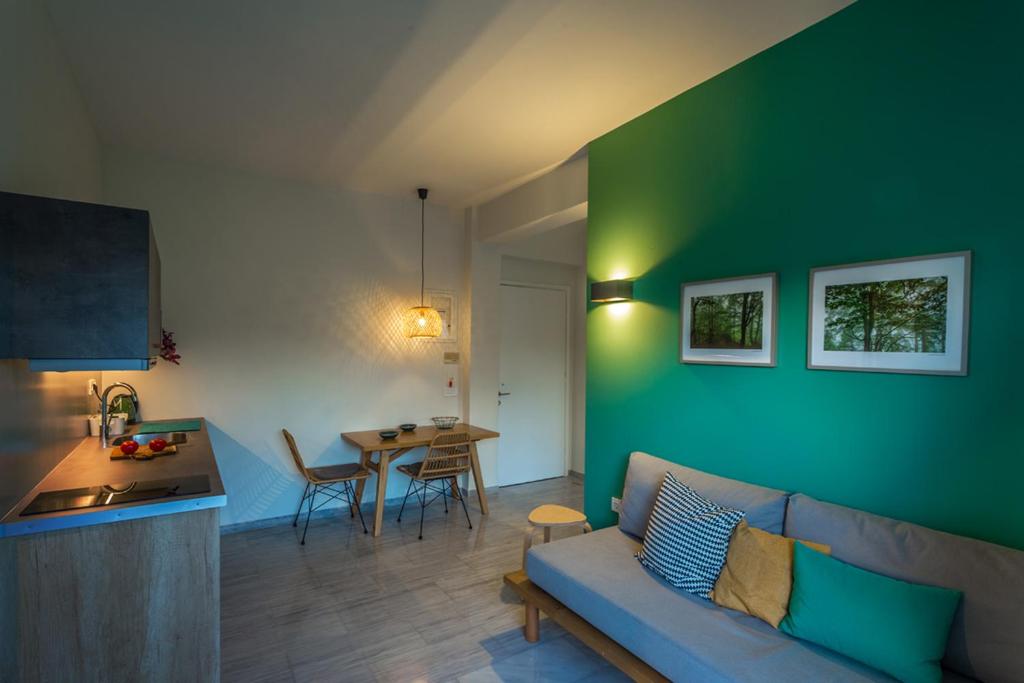 Koukounari Living Spaces - King Studio