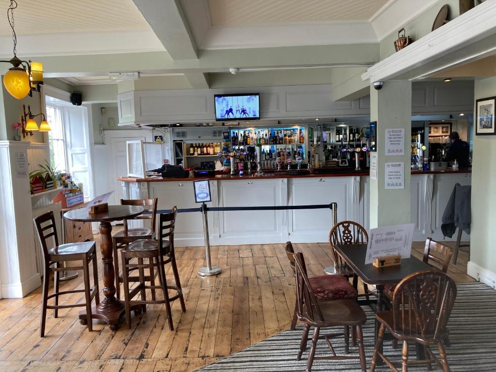 The Farmers Union - Resim 29