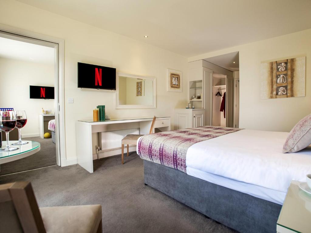 The Connacht Hotel - Resim 10